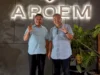 Sampaikan Sharing Komunikasi dan Motivasi kepada Seribu Guru se-Sumatera Barat, Ayah dan Anak Dr Aqua Dwipayana dan Savero Karamiveta Dwipayana Kembali Catat Rekor Tersendiri