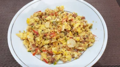 Bikin Kornet Telur Sebagai Menu Makan Nasi yang Beda dari yang Lain (Image From: Resep Praktis Mudah)