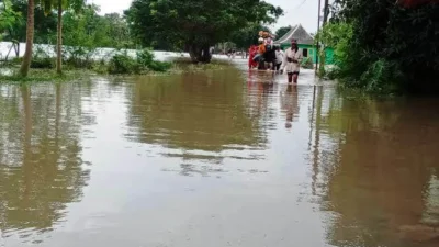 TPS di Karawang terancam banjir