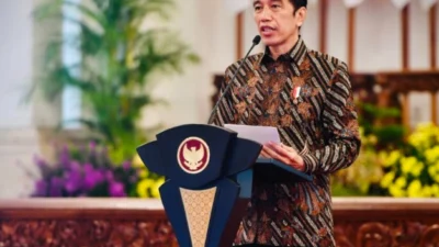HMI Solo mengkritik Jokowi tidak netral. (Sumber Foto: Laman Resmi Presiden Republik Indonesia/ BPMI Setpres/Laily RE)