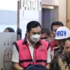 Tersangka Kasus Korupsi Timah, Suami Sandra Dewi Ditahan, Rekening Diblokir!