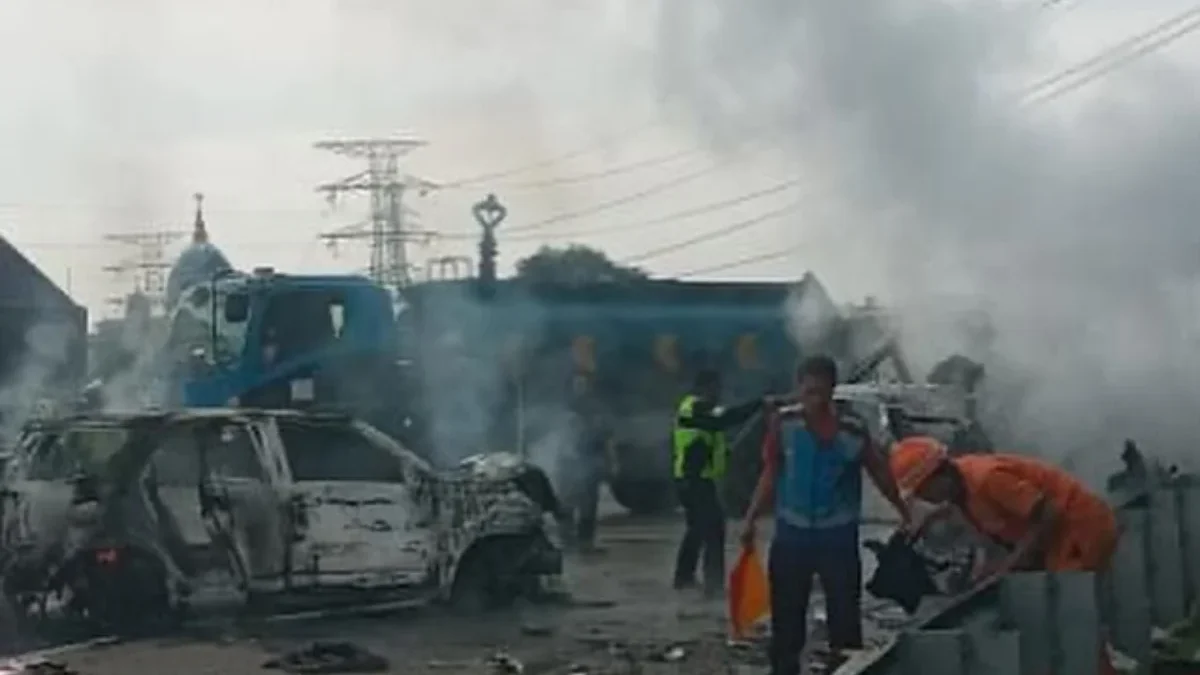 Kecelakaan Maut di Tol Japek KM 58, Sembilan Orang Meninggal Dunia