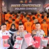 Polisi Menangkap 32 Tersangka Kasus Penyalahgunaan Narkoba di Cianjur