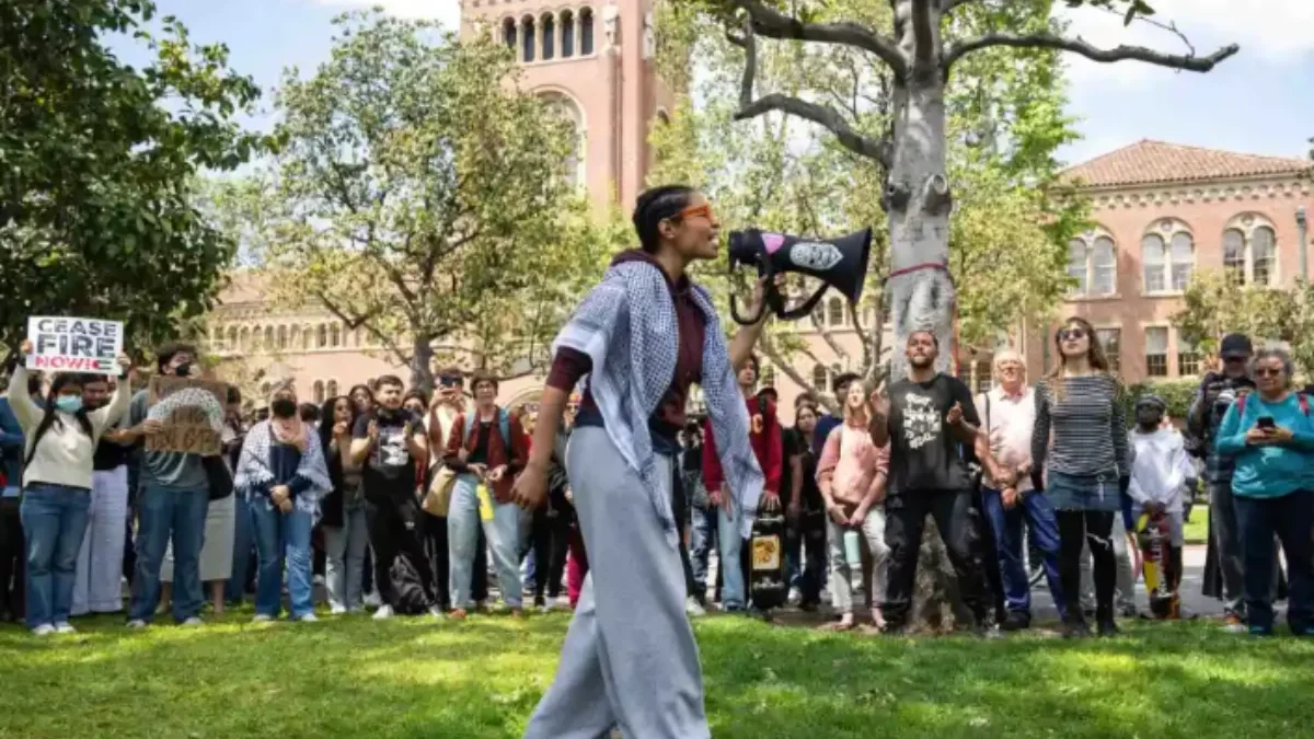 University of Southern California Membatalkan Upacara Kelulusan karena Demo Kampus yang Terus Berlanjut