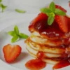 Resep Pancake Stroberi Tanpa Gula, Ide Menu Sarapan Praktis