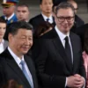 Presiden Tiongkok Mendapatkan Sambutan Karpet Merah di Serbia dalam Kunjungannya